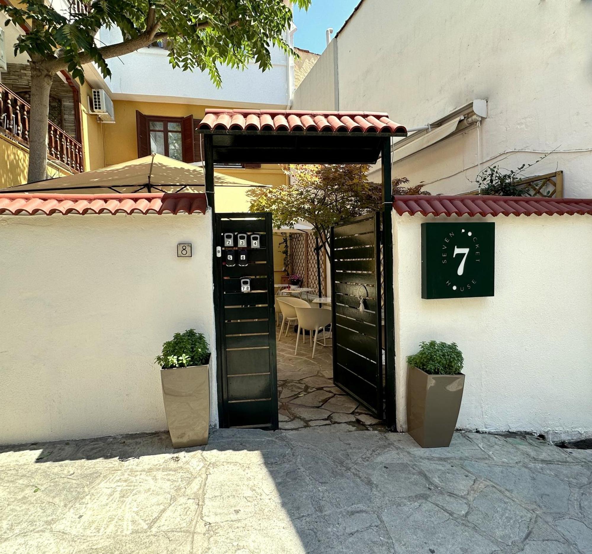 7Pockethouse Hotel Szaloniki Kültér fotó